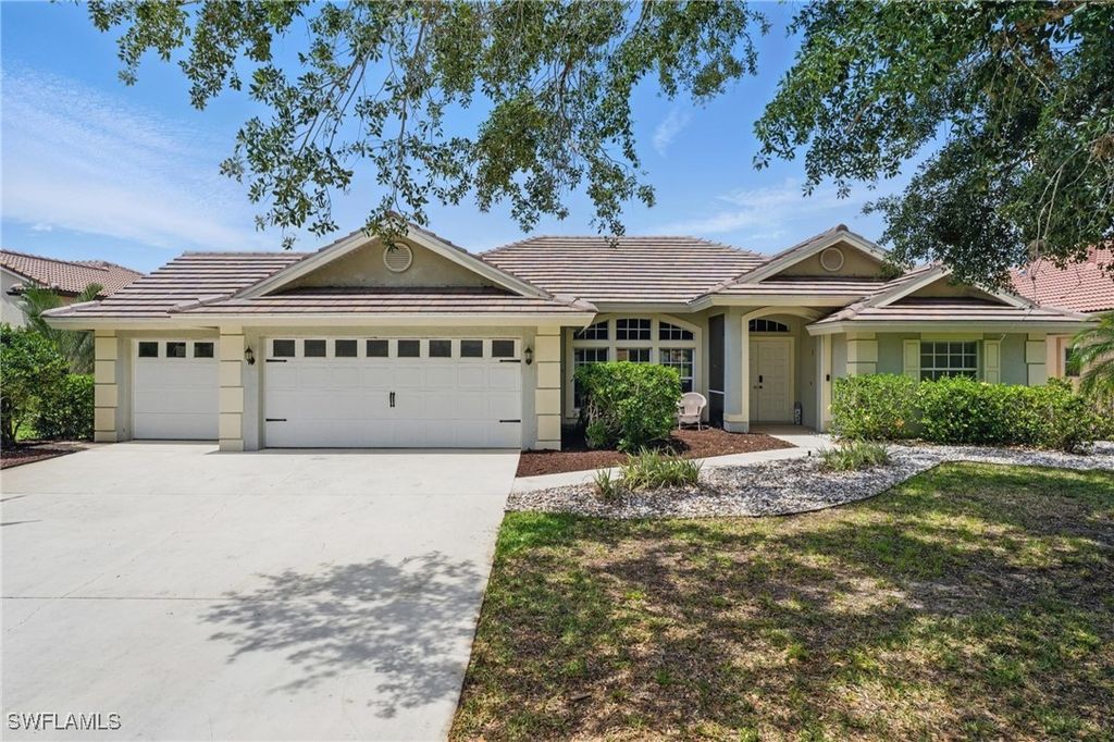 2246 Oxford Ridge CIR, Lehigh Acres, FL 33973