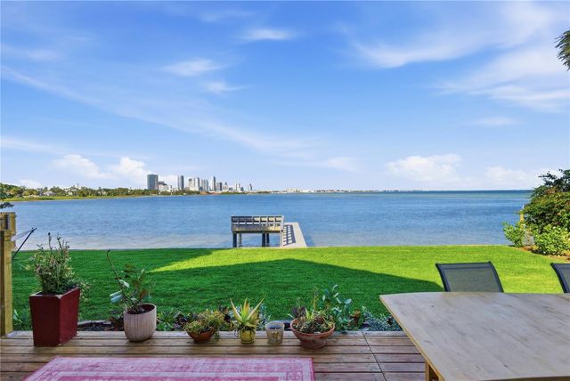 377 22ND AVENUE SE, St Petersburg, FL 33705