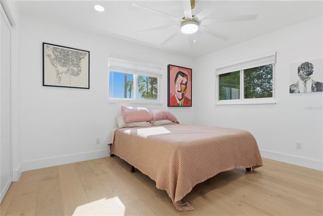 377 22ND AVENUE SE, St Petersburg, FL 33705