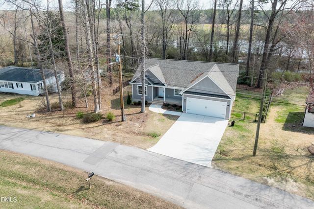 215 Tanglewood Drive, Louisburg, NC 27549