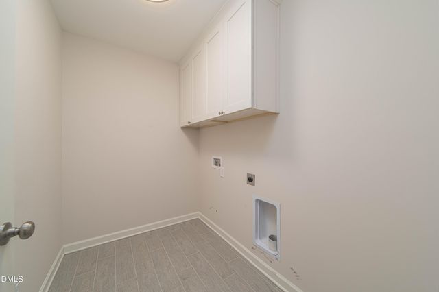 215 Tanglewood Drive, Louisburg, NC 27549