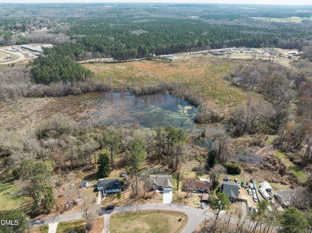 215 Tanglewood Drive, Louisburg, NC 27549