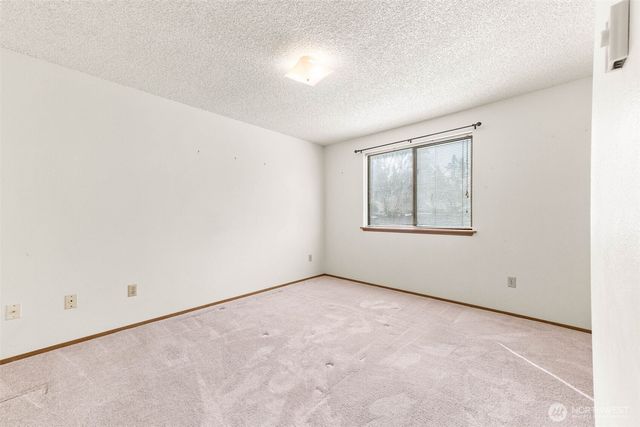 22902 41st Avenue Ct E, Spanaway, WA 98387