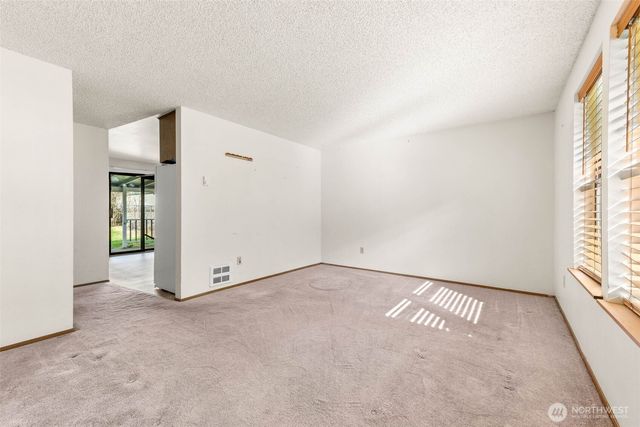 22902 41st Avenue Ct E, Spanaway, WA 98387