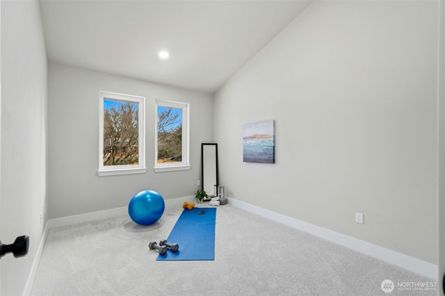 130 203rd Place SW, Lynnwood, WA 98036