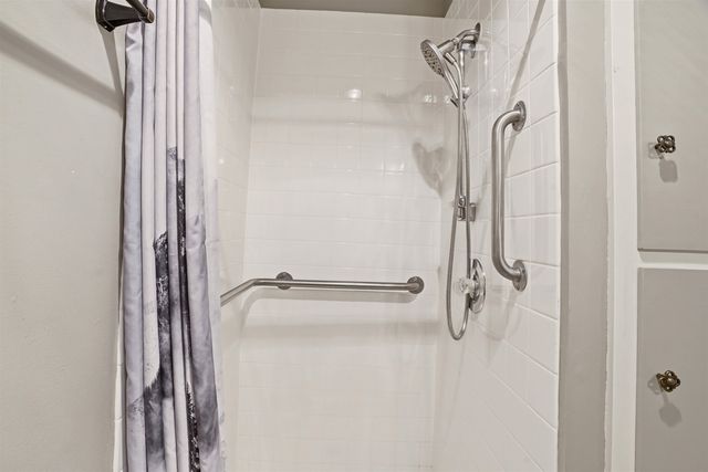 1613 W 11th Ave, Spokane, WA 99204