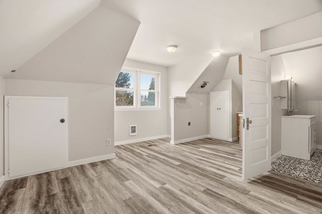 1613 W 11th Ave, Spokane, WA 99204