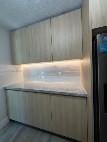 235 NE 46th St, Miami, FL 33137