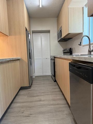 235 NE 46th St, Miami, FL 33137