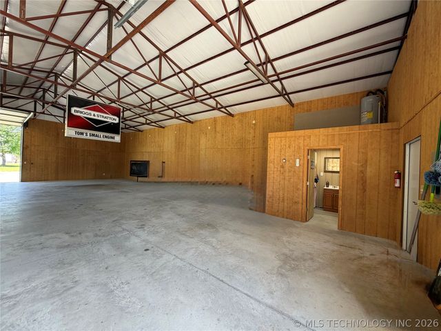 113246 S 4283 Road, Porum, OK 74455