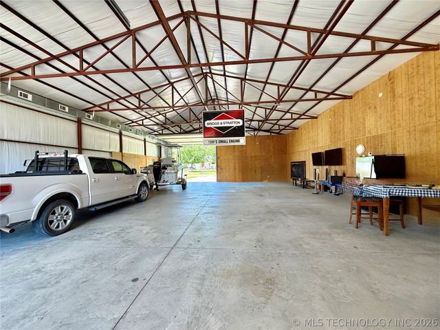 113246 S 4283 Road, Porum, OK 74455