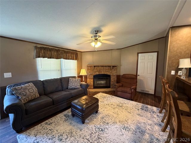 113246 S 4283 Road, Porum, OK 74455