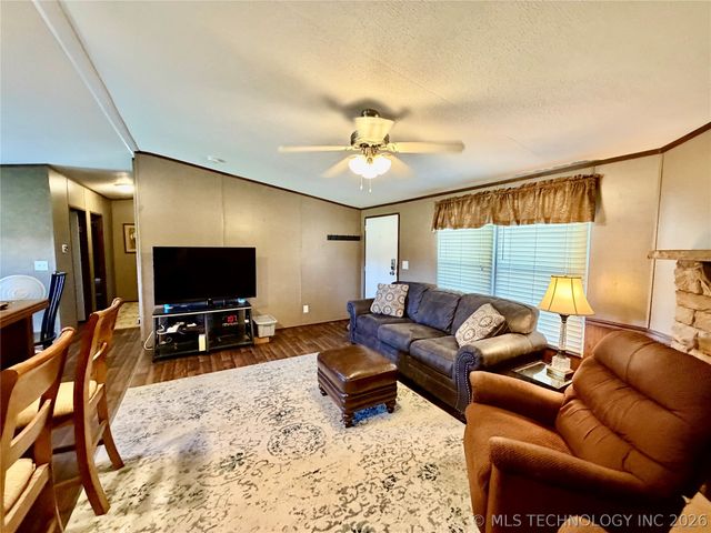 113246 S 4283 Road, Porum, OK 74455