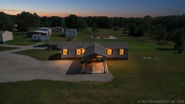 113246 S 4283 Road, Porum, OK 74455