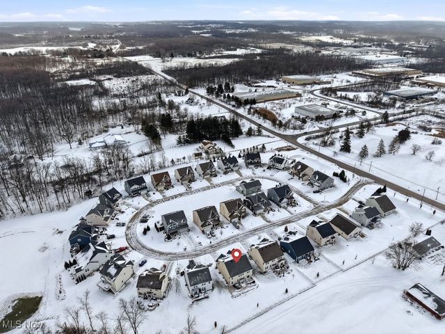 984 Hawkin Lane, Aurora, OH 44202