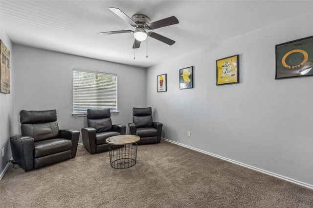 2816 High Pointe Boulevard, Mckinney, TX 75071