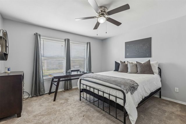 2816 High Pointe Boulevard, Mckinney, TX 75071