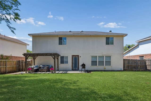 2816 High Pointe Boulevard, Mckinney, TX 75071