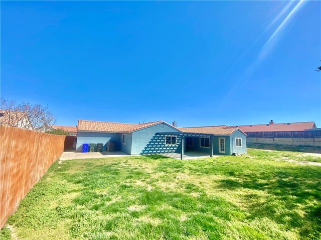 12654 Jade Road, Victorville, CA 92392