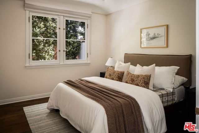 1654 Stearns Drive, Los Angeles, CA 90035