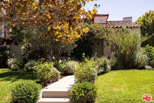1654 Stearns Drive, Los Angeles, CA 90035