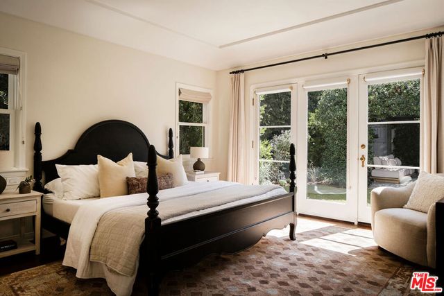 1654 Stearns Drive, Los Angeles, CA 90035