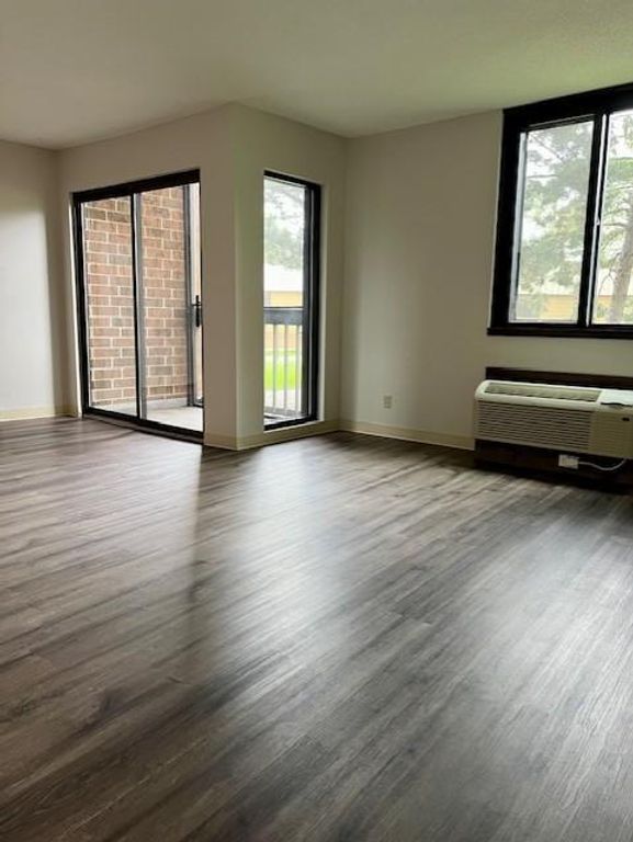 1181 Edgcumbe Road 103, Saint Paul, MN 55105