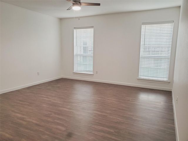 361 N Post Oak Lane 131, Houston, TX 77024