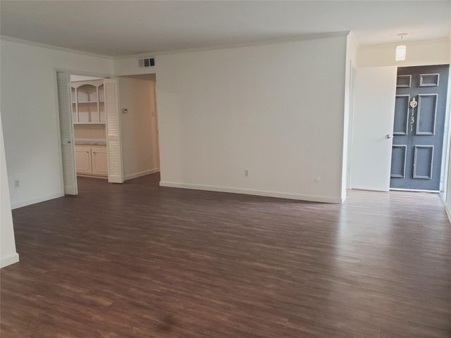 361 N Post Oak Lane 131, Houston, TX 77024