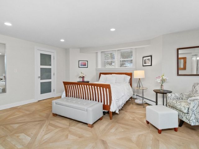 15 Henshaw St 1, Boston, MA 02135