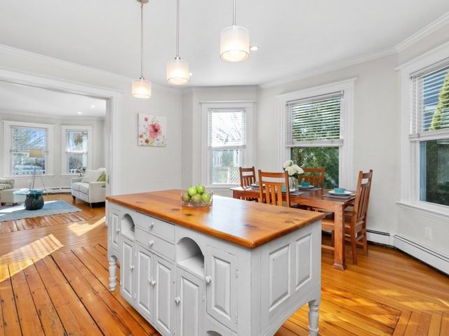 15 Henshaw St 1, Boston, MA 02135