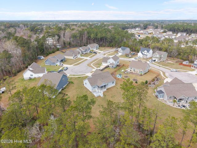 121 Shadow Creek Drive, Hubert, NC 28539