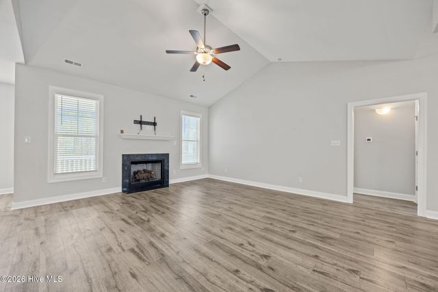 121 Shadow Creek Drive, Hubert, NC 28539