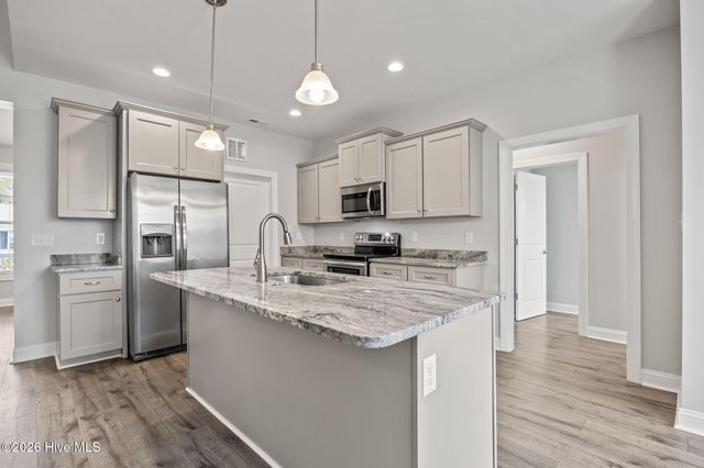 121 Shadow Creek Drive, Hubert, NC 28539