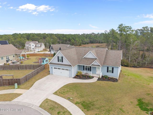 121 Shadow Creek Drive, Hubert, NC 28539
