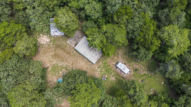 1084 Beech Crest Drive, New Ulm, TX 78950