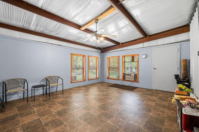 1084 Beech Crest Drive, New Ulm, TX 78950