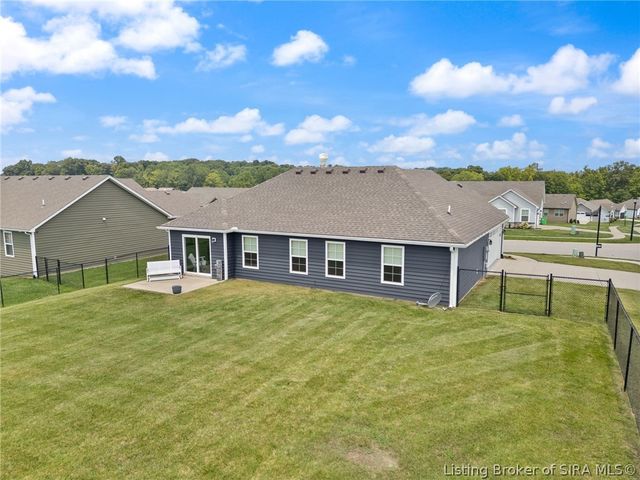 6003 Crestview Lane, Georgetown, IN 47122