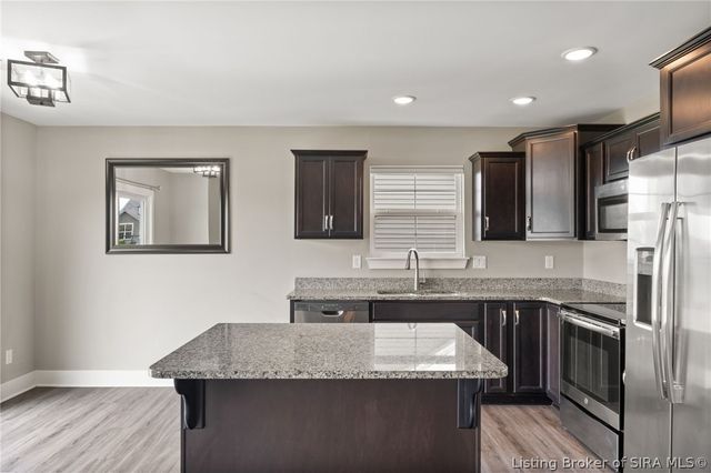 6003 Crestview Lane, Georgetown, IN 47122