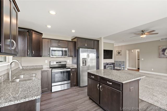 6003 Crestview Lane, Georgetown, IN 47122