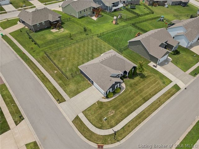 6003 Crestview Lane, Georgetown, IN 47122