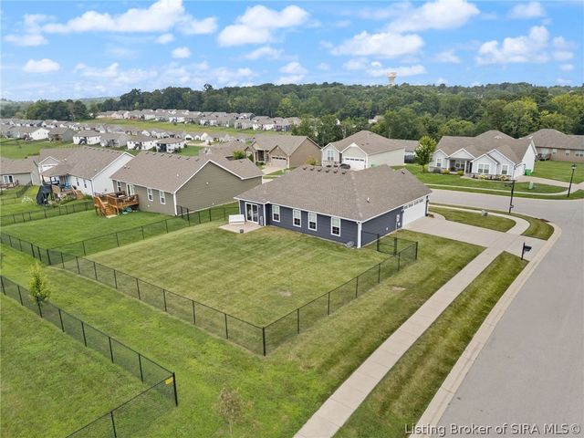 6003 Crestview Lane, Georgetown, IN 47122