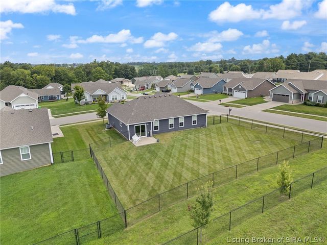 6003 Crestview Lane, Georgetown, IN 47122