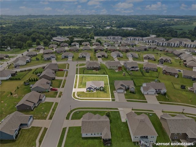 6003 Crestview Lane, Georgetown, IN 47122