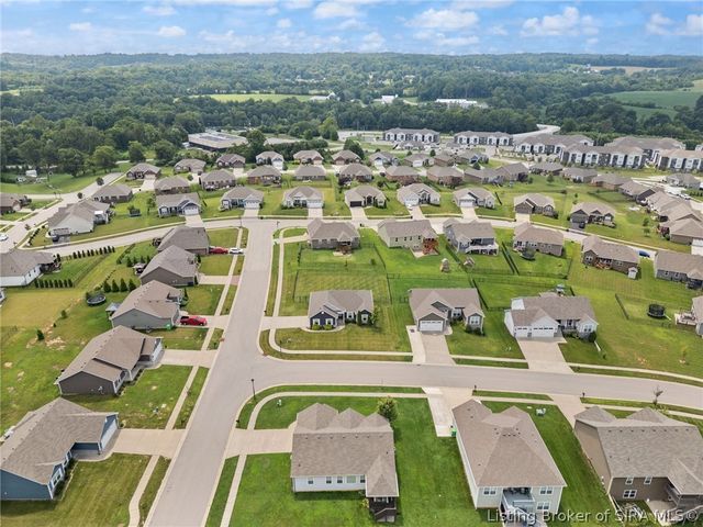 6003 Crestview Lane, Georgetown, IN 47122