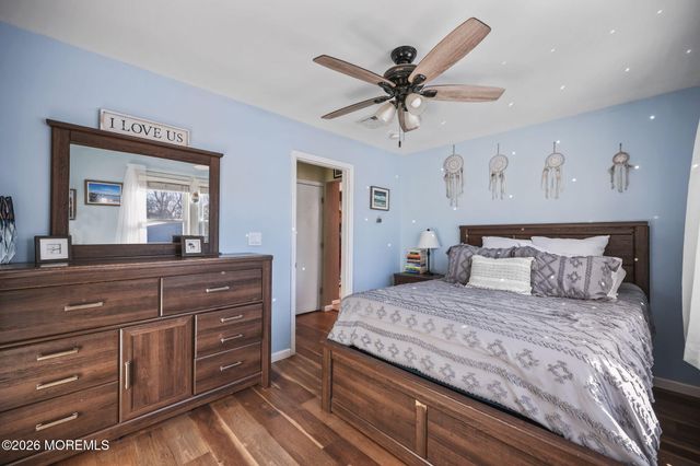 36 Cherry Street, Tinton Falls, NJ 07724