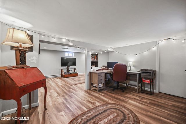 36 Cherry Street, Tinton Falls, NJ 07724