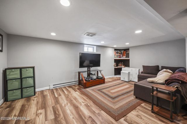 36 Cherry Street, Tinton Falls, NJ 07724