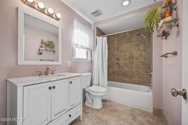 36 Cherry Street, Tinton Falls, NJ 07724