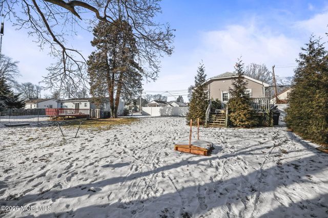 36 Cherry Street, Tinton Falls, NJ 07724